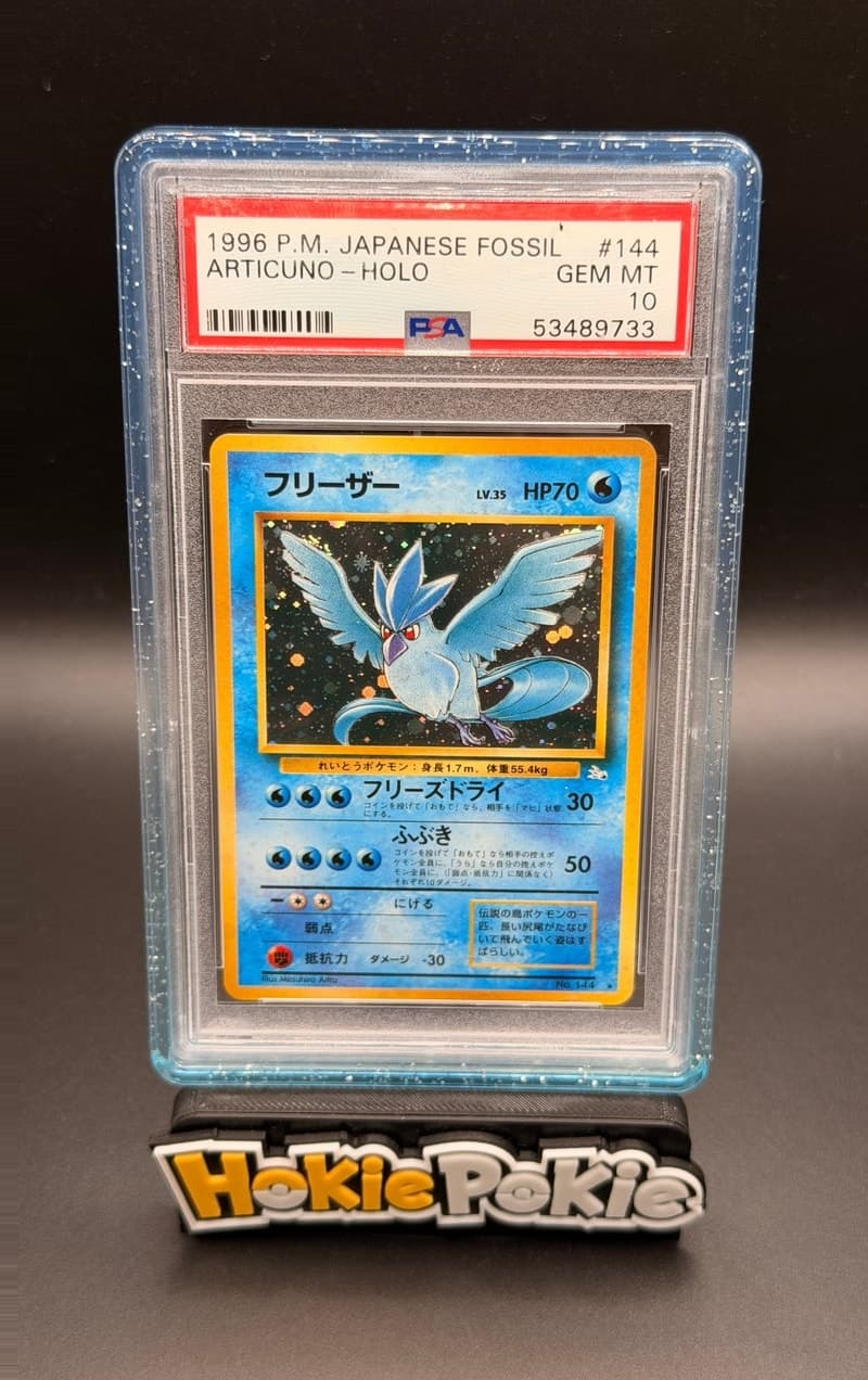 Articuno, PSA 10 graded, card 144 from the 1997 Fossil (Japanese) Pokémon TCG set.