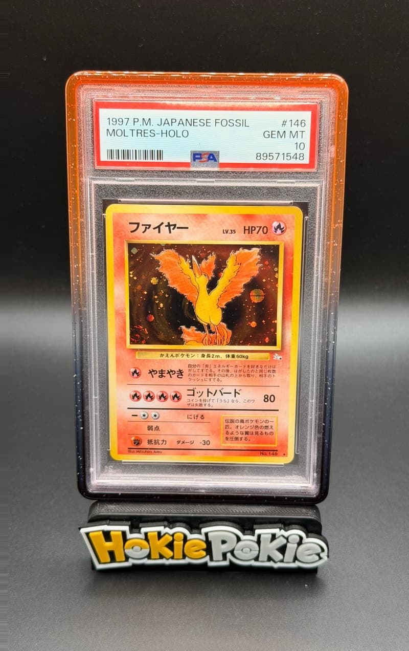Moltres, PSA 10 graded, card 146 from the 1997 Fossil (Japanese) Pokémon TCG set.